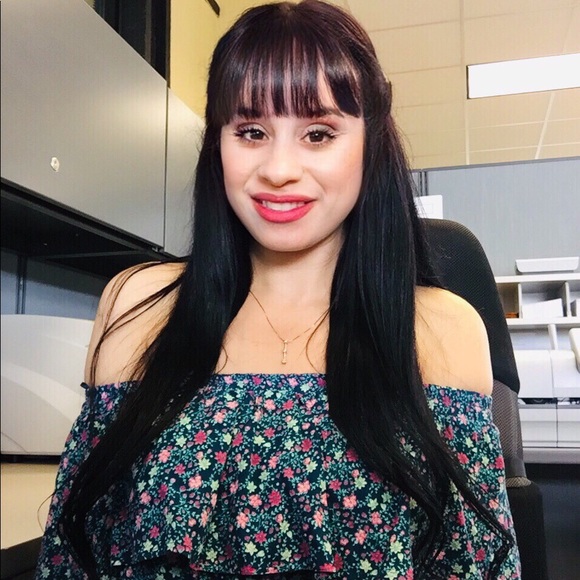 Shop with confidence 🌷😊 - Picture 2 of 7